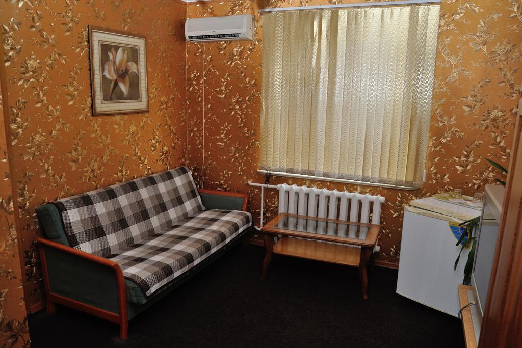Zolota Pidkova Bed & Breakfast Kovel' Exterior photo