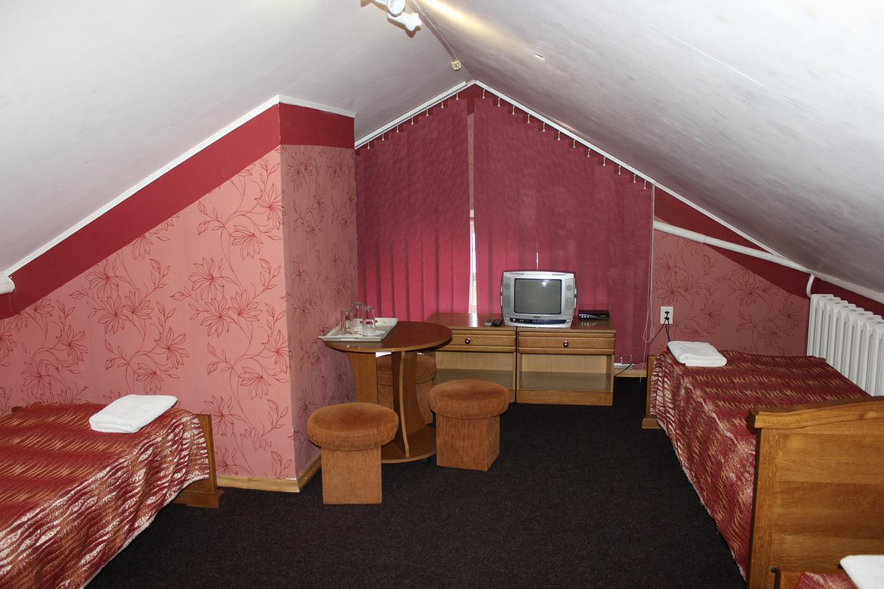 Zolota Pidkova Bed & Breakfast Kovel' Exterior photo