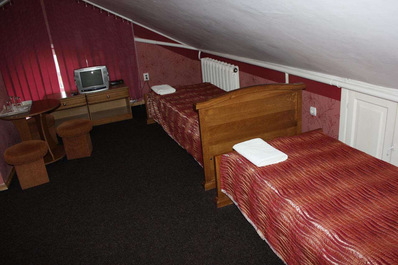 Zolota Pidkova Bed & Breakfast Kovel' Exterior photo