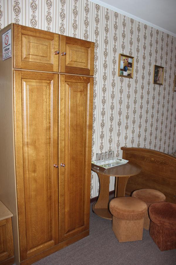 Zolota Pidkova Bed & Breakfast Kovel' Exterior photo