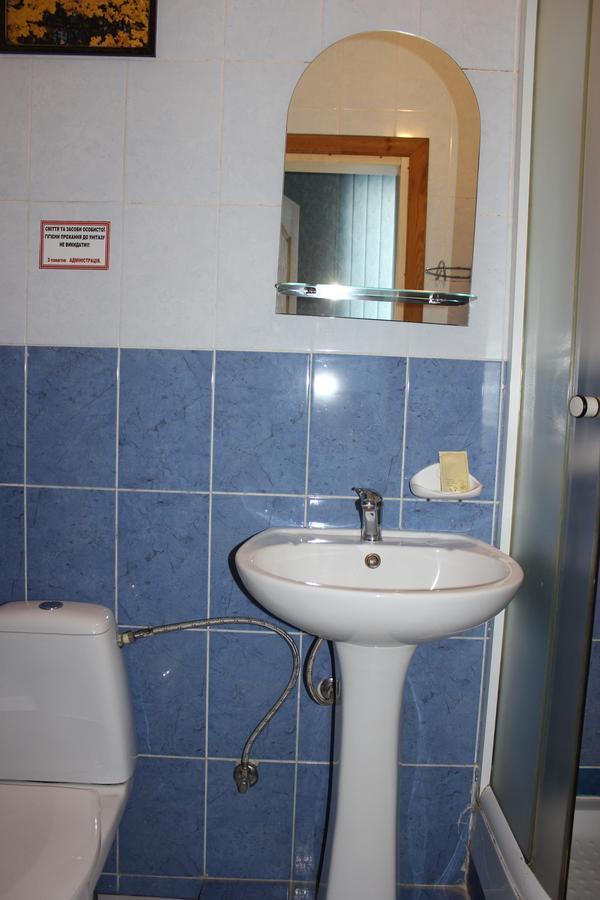 Zolota Pidkova Bed & Breakfast Kovel' Exterior photo