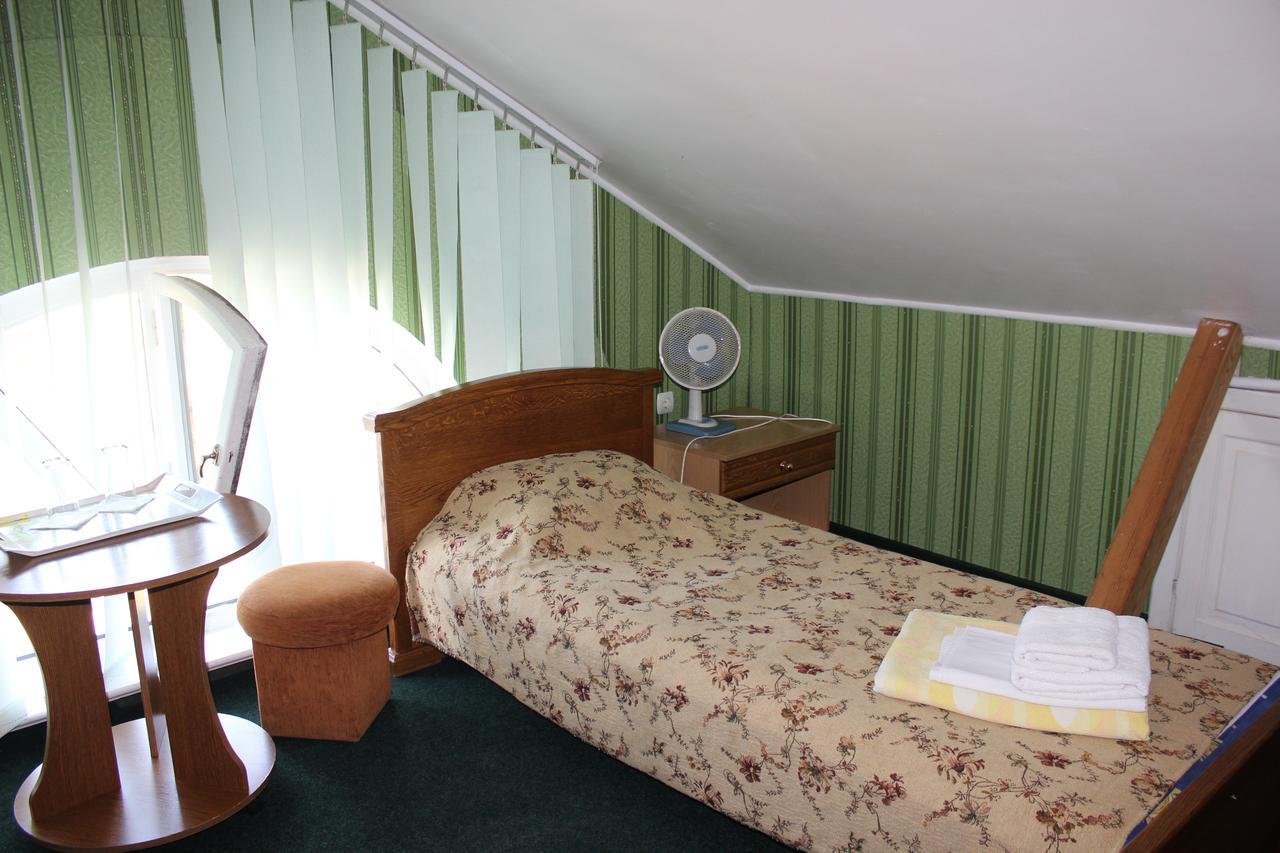 Zolota Pidkova Bed & Breakfast Kovel' Exterior photo