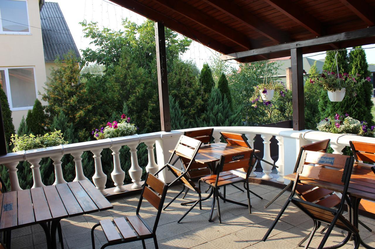 Zolota Pidkova Bed & Breakfast Kovel' Exterior photo