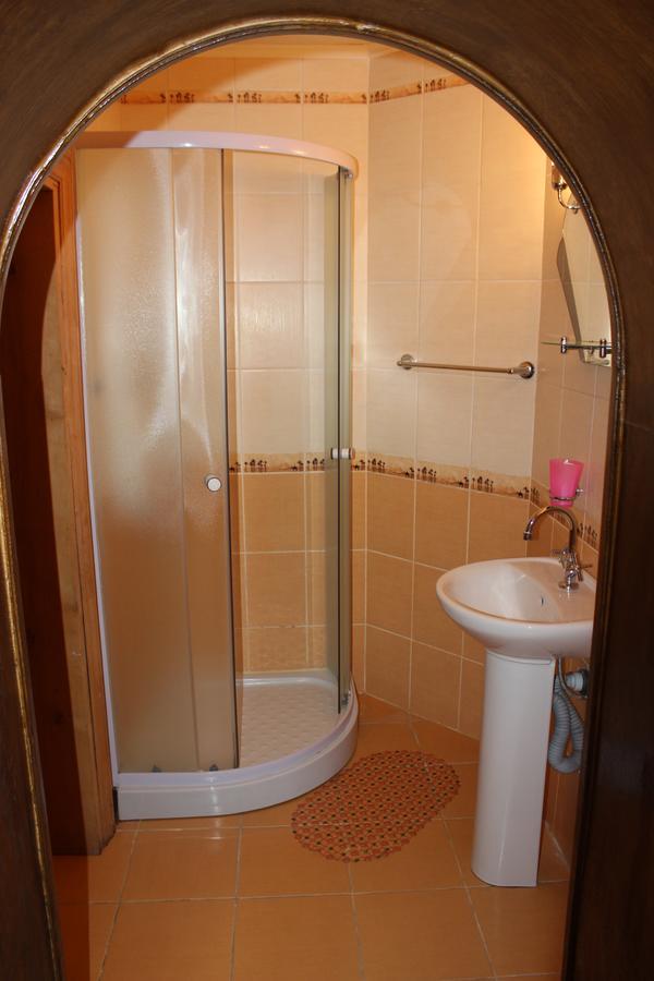 Zolota Pidkova Bed & Breakfast Kovel' Exterior photo